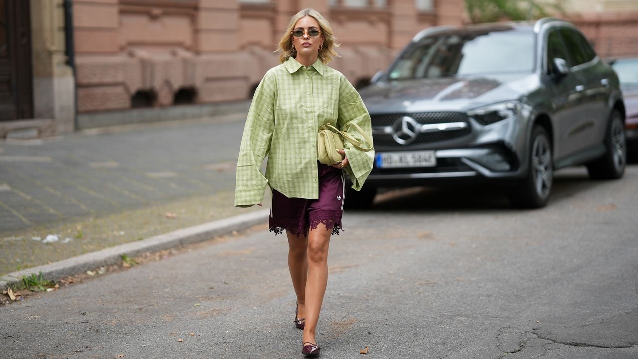 How to Dress For the Awkward Days Between Summer and Fall