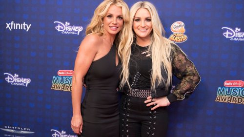 Britney Spears Refutes Jamie Lynn's Claim Britney Once Locked Them in a Room, Holding a Knife