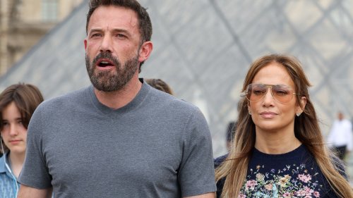 Ben Affleck Kissing Jennifer Lopez While Holding Dunkin' Donuts Is the Best Redemption Arc of 2022