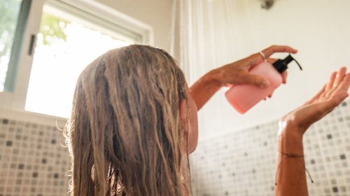 How to Use Conditioner Properly, According to Hairstylists