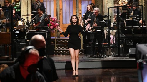 Selena Gomez: Ihr Sketch bei “Saturday Night Live” ist super witzig – und so nah an der Realität