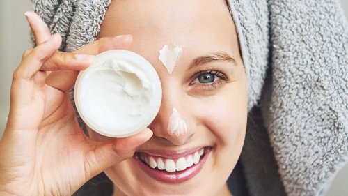 Tagescremes mit Lichtschutzfaktor: Das sind die 13 besten Produkte bei Sonnenschein