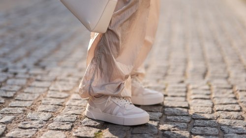 Weiße Sneaker sind DAS Must-have – die 19 besten Modelle