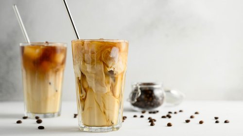 Wie Starbucks, nur besser: Iced Brown Sugar Oatmilk Shaken Espresso