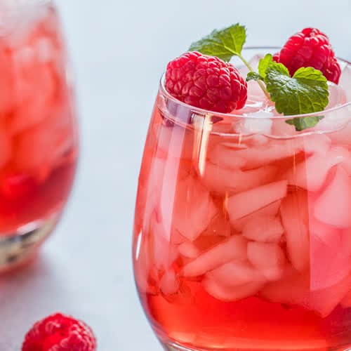 21 Cocktail-Rezepte, die perfekt für den Sommer 2021 sind