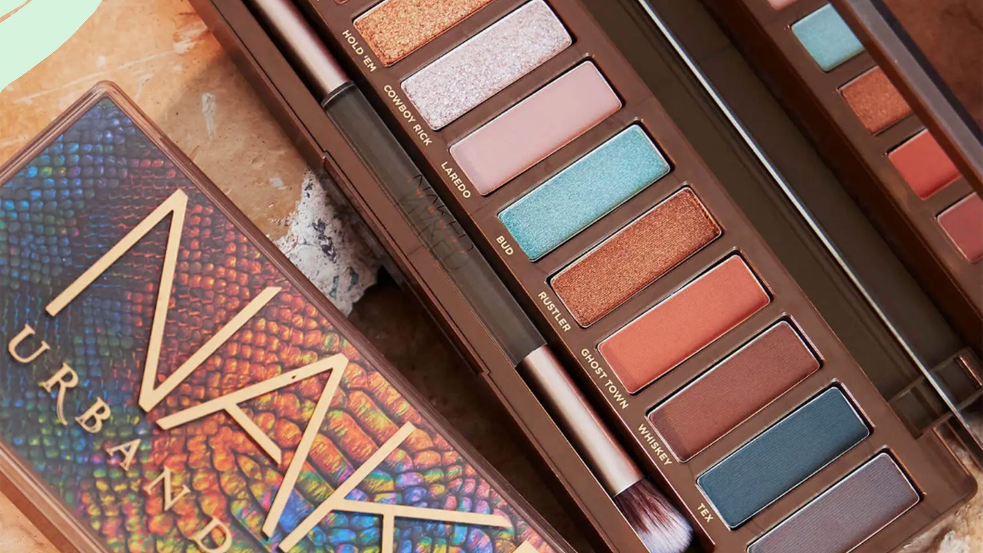 You can get 30% off Naked eyeshadow palettes in the Urban Decay Black Friday sale