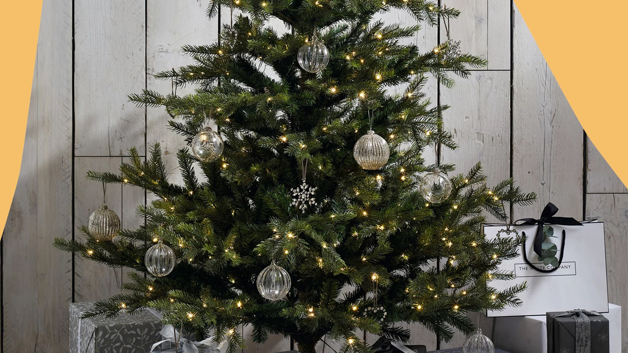 The Cyber Monday home deals are in full flow and this pre-lit Christmas tree is flying into buyers' baskets