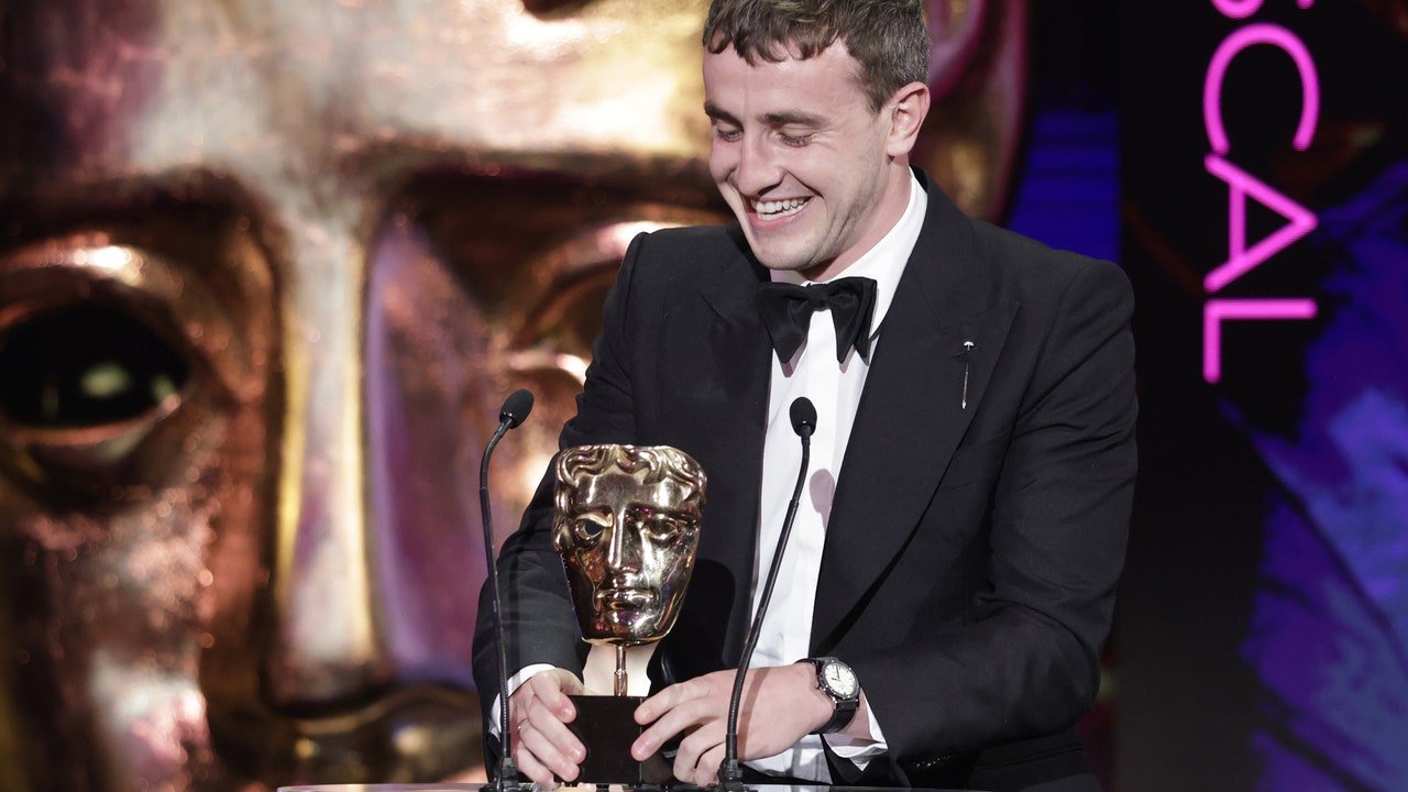 Paul Mescal adorably dedicated his BAFTA to Daisy Edgar-Jones, calling her 'one of the best people he knows' (and it made her properly cry!)