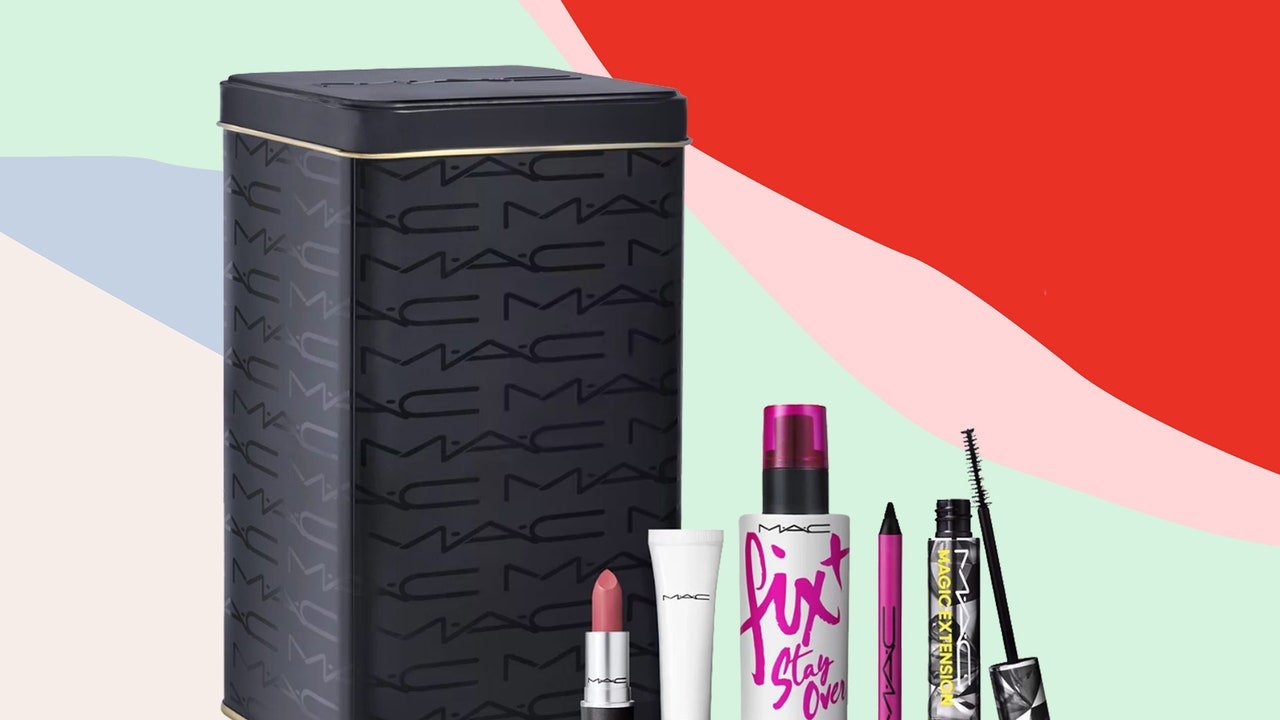 You can get £98 worth of MAC products for just £39 with the MAC Star Gift from Boots (yep, seriously)