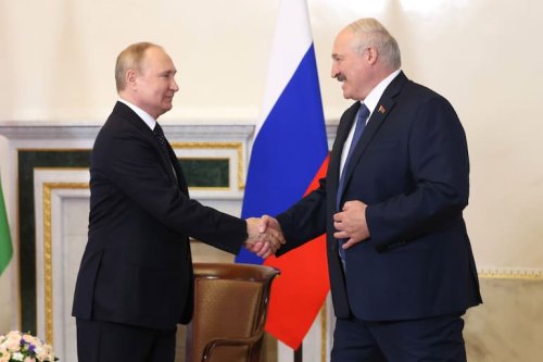 La promesa de Vladimir Putin a un aliado enciende la alerta de un nuevo frente de guerra