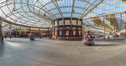 The romantic seaside town not far from Glasgow with UK's 'best-loved' train station