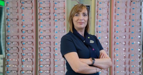 Glasgow optometrist urges people to get eyes tested amid 'vision crisis' in city