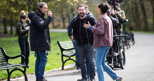 Martin Compston spotted filming in Glasgow's Kelvingrove Park for new series