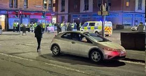 Glasgow residents evacuated to nearby school amid Dennistoun 'bomb' threat