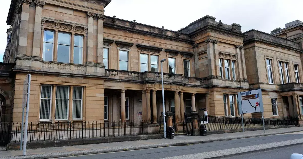 Paisley woman embezzled £20,000 from ill father to 'help others'