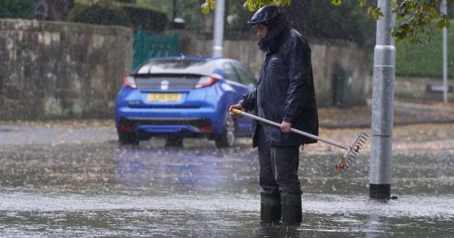 Glasgow weather LIVE as flood and high wind alerts issued and trains cancelled