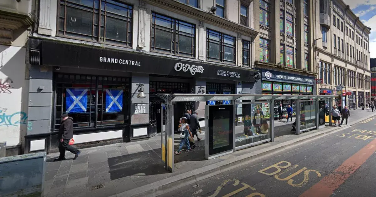 Glasgow social worker threw herself on the ground when asked to leave bar then tried to bite cop