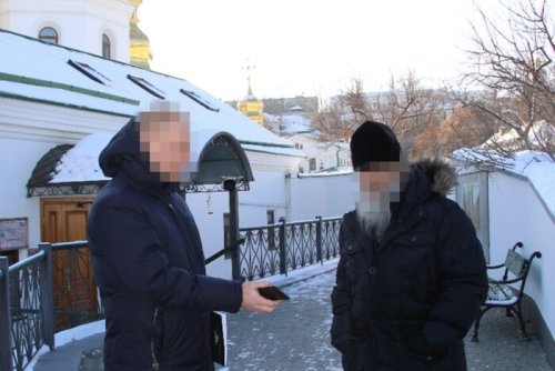 СБУ вручила підозру священнику Києво-Печерської лаври, який прославляв Росію (фото)