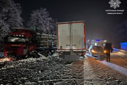 Аварії на дорогах України, вибух у Дніпрі: головне за ніч