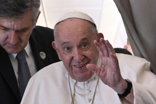 Папа Римський готовий зустрітися із Зеленським та Путіним