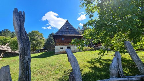 WEST SERBIA Tourist Attractions :: Užice, Zlatibor, Prijepolje