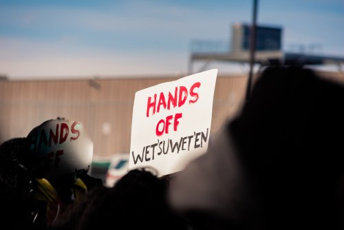 This New Bill Aims to End Environmental Racism in Canada