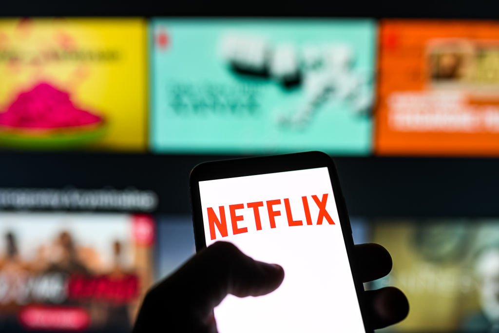 Netflix's Biggest 2022 Hit Series & Films [List]