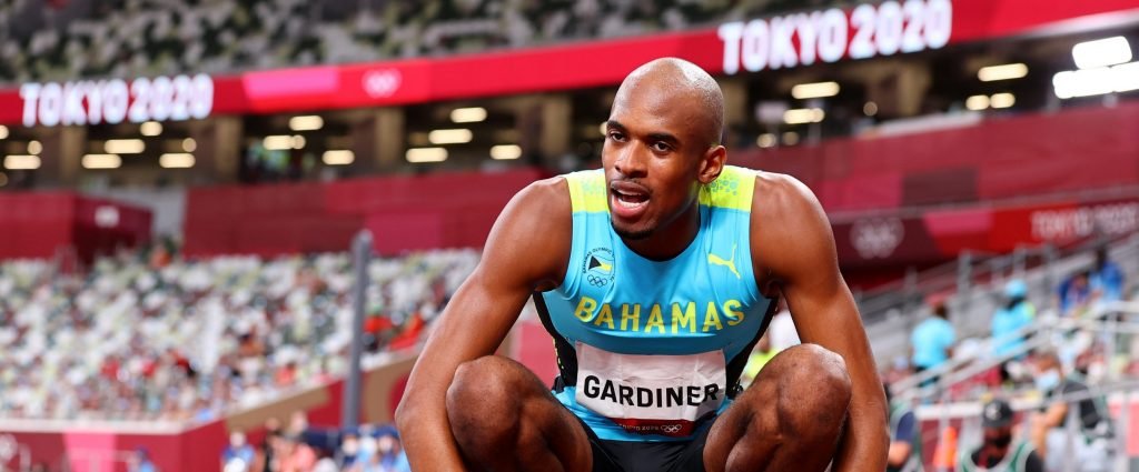 Olympics-Athletics-Gardiner takes 400m gold on a night of firsts