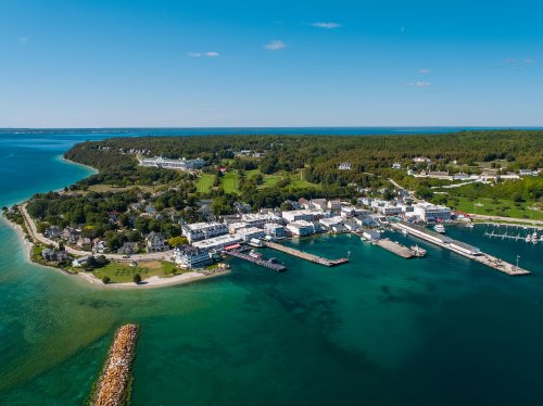 Mackinac Island: Step Back in Time in this Car-Free Island