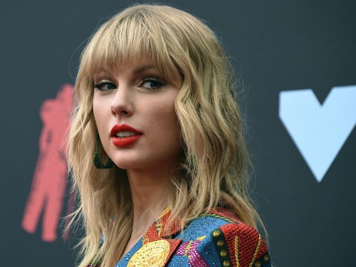 Taylor Swift's Daily Diet Is Exactly What You Would Think
