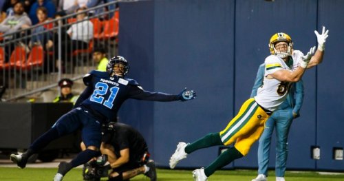 Edmonton signs CFL all star receiver Greg Ellingson for another year