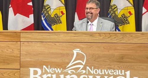 N.B. report includes 12 recommendations to improve English-language school system