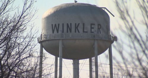 Winkler cops fielding angry calls on both sides of vaccine debate - Winnipeg | Globalnews.ca