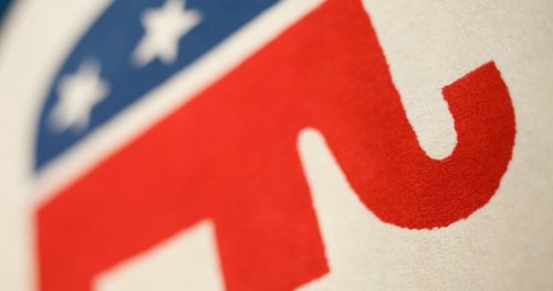 Republican presidential hopefuls move forward as Trump considers 2024 run