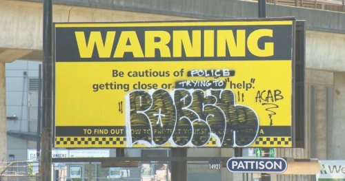 Vancouver police’s billboard on distraction theft already vandalized - BC | Globalnews.ca