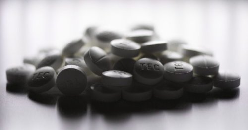 Quebec court approves class action alleging opioid makers misled users about risks