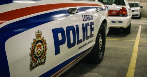 London, Ont. police search for 2 missing youths