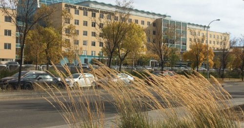 Royal Alex Hospital emergency department put on lockdown Tuesday - Edmonton | Globalnews.ca