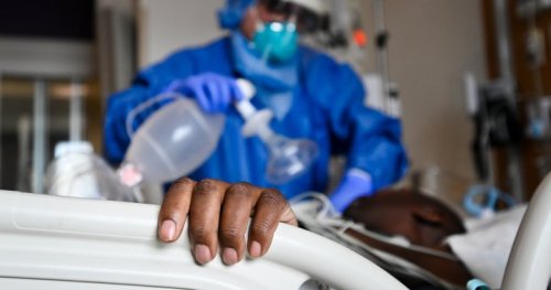 COVID-19: Doctor expects Manitoba to ‘blow by’ previous ICU high as numbers climb