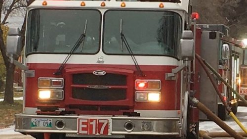 35 workers safe after fire at Murray Industrial Park in Winnipeg, city says