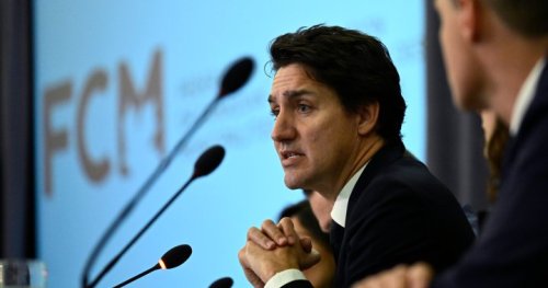 Trudeau says firearms bill doesn’t target hunters as Carey Price, critics attack reforms