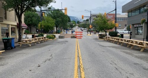 Vernon, B.C. revives summer pedestrian plaza after challenging first year