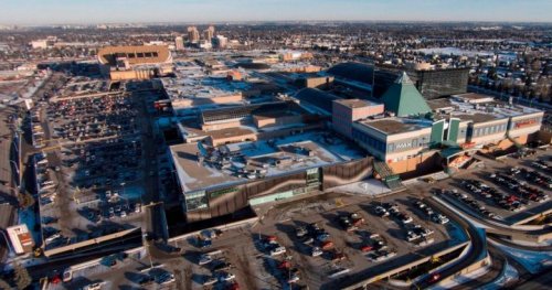 West Edmonton Mall locked down Saturday afternoon