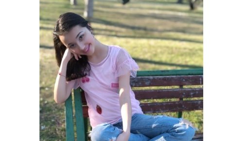 We need ‘painless’ glucose monitors, says Mia Chichkarikj, a 16-year-old diabetes patient from North Macedonia