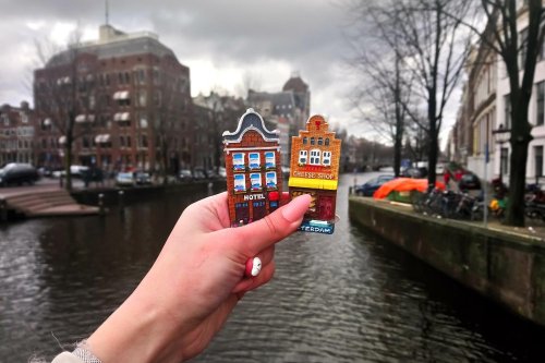 16 Amazing Dutch Souvenirs From Amsterdam