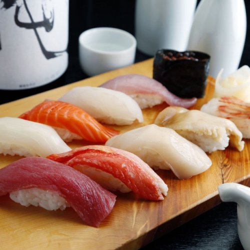Sushi Tokyo and Surroundings - LIVE JAPAN