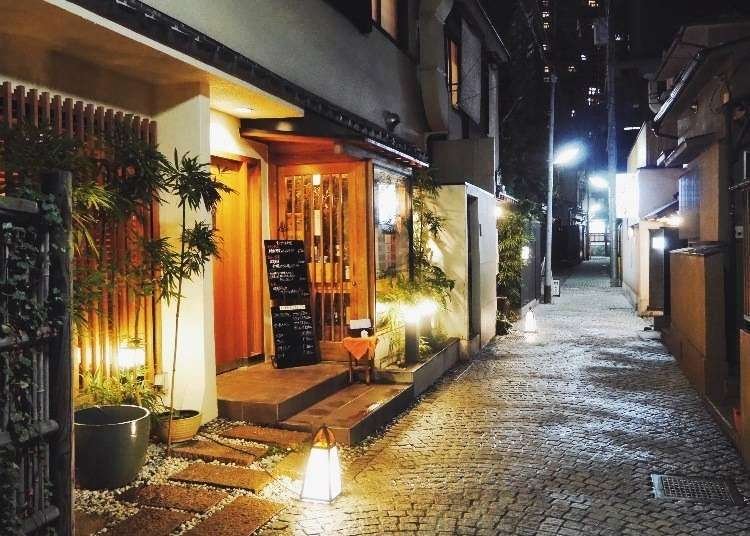 A Day in Kagurazaka: Walking in the Footsteps of Geisha and Discovering Modern Nostalgia