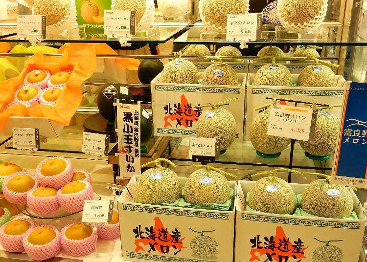 Daimaru Sapporo: Best Souvenir Food Picks at Hokkaido's Famous Department Store!