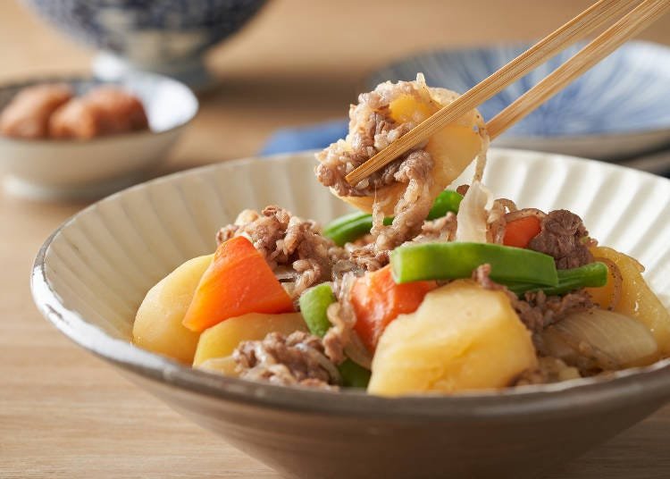 Nikujaga Recipe: A Deliciously Simmered Meat-and-Potatoes Japanese Classic!