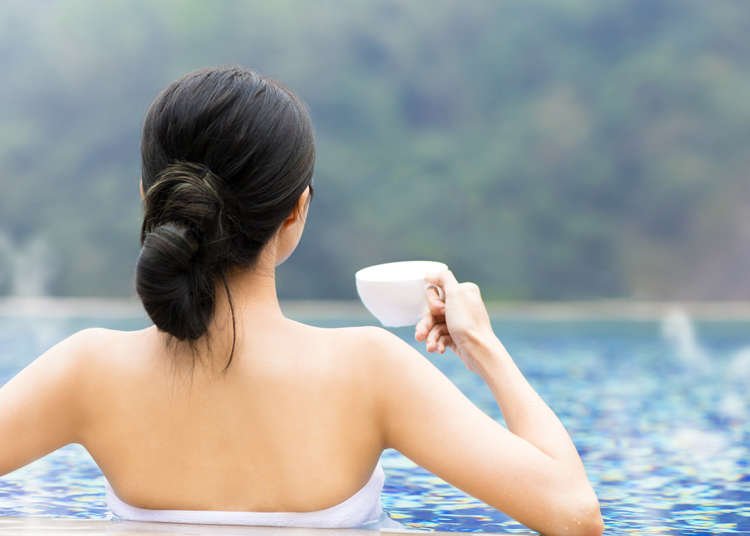 What Do Japanese Really Do After Soaking In An Onsen Hot Spring? (We Asked 20 People!)